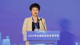 北京華天飲食控股集團有限公司副總經(jīng)理、食品安全總監 張紫薇 李凡攝_副本.jpg